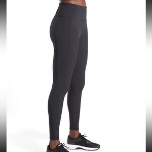 NWOT Athleta Quest Hybrid Tight | Black | 4P